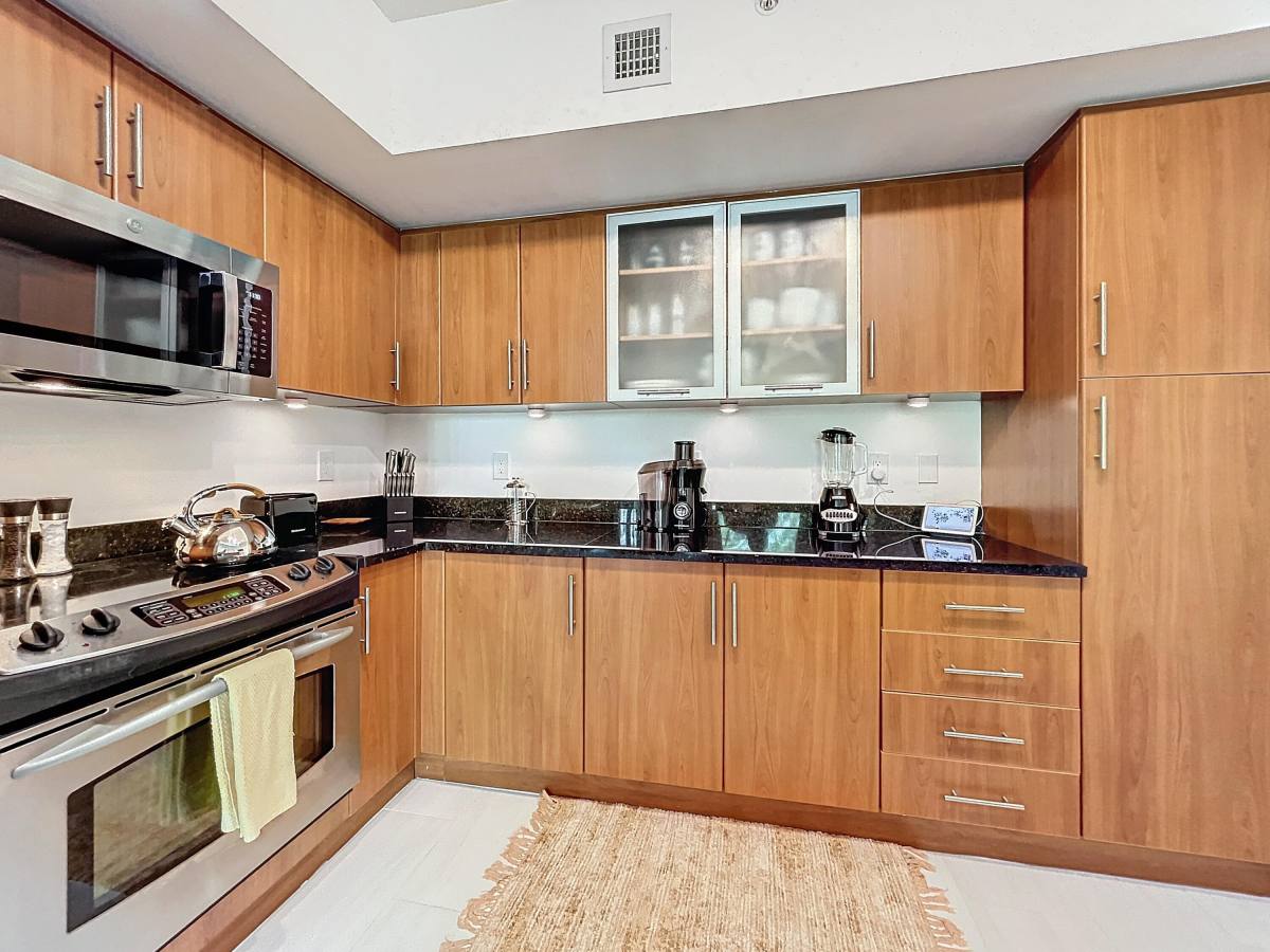 Condo for rent at 600 S Dixie Highway 600-630, West Palm Beach, FL 33401