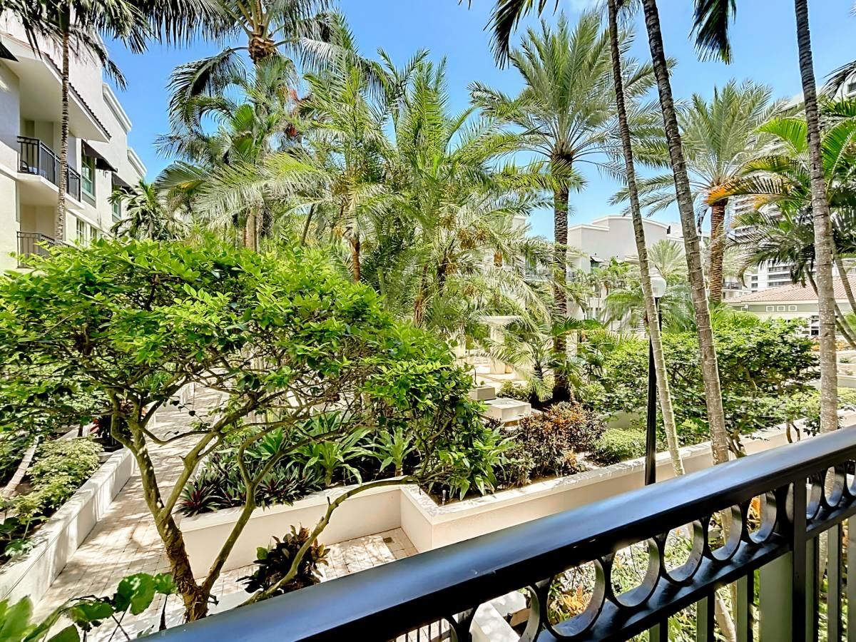 Condo for rent at 600 S Dixie Highway 600-630, West Palm Beach, FL 33401