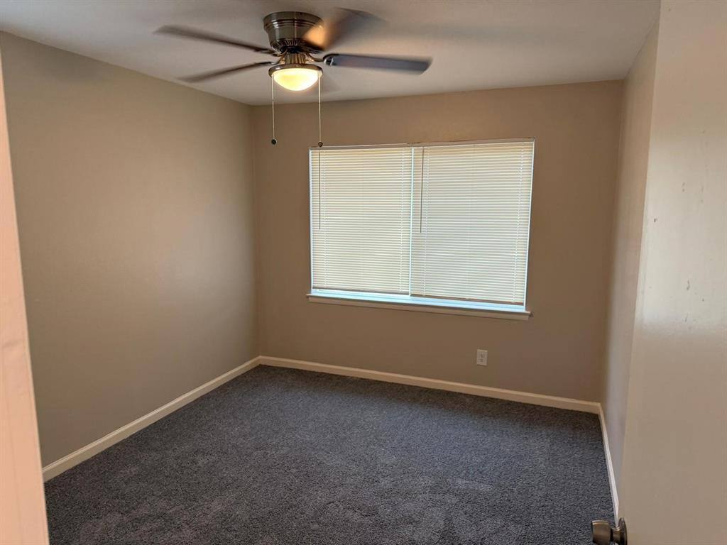 Apartment for rent at 925 Bluewood Dr #925, Dallas, TX 75232