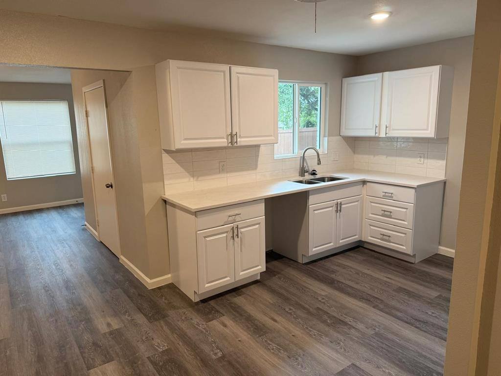 Apartment for rent at 925 Bluewood Dr #925, Dallas, TX 75232