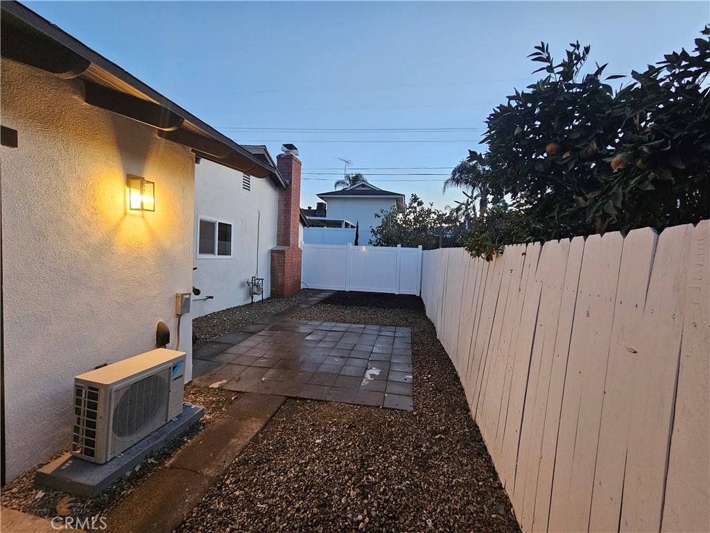 Apartment for rent at 324 E Citron St #324, Corona, CA 92879