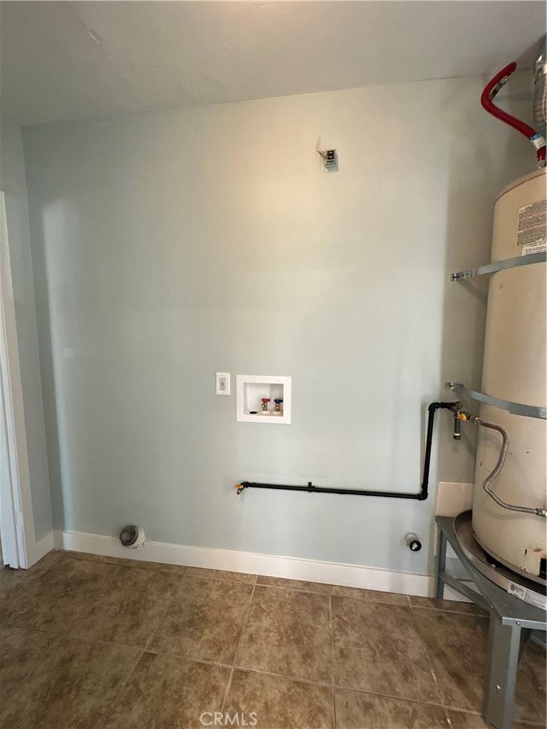 Apartment for rent at 6052 Fishburn Ave, Huntington Park, CA 90255