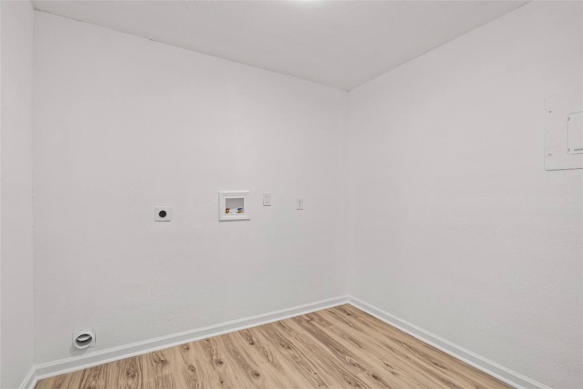Apartment for rent at 6009 Glen Meadow Dr, Austin, TX 78745