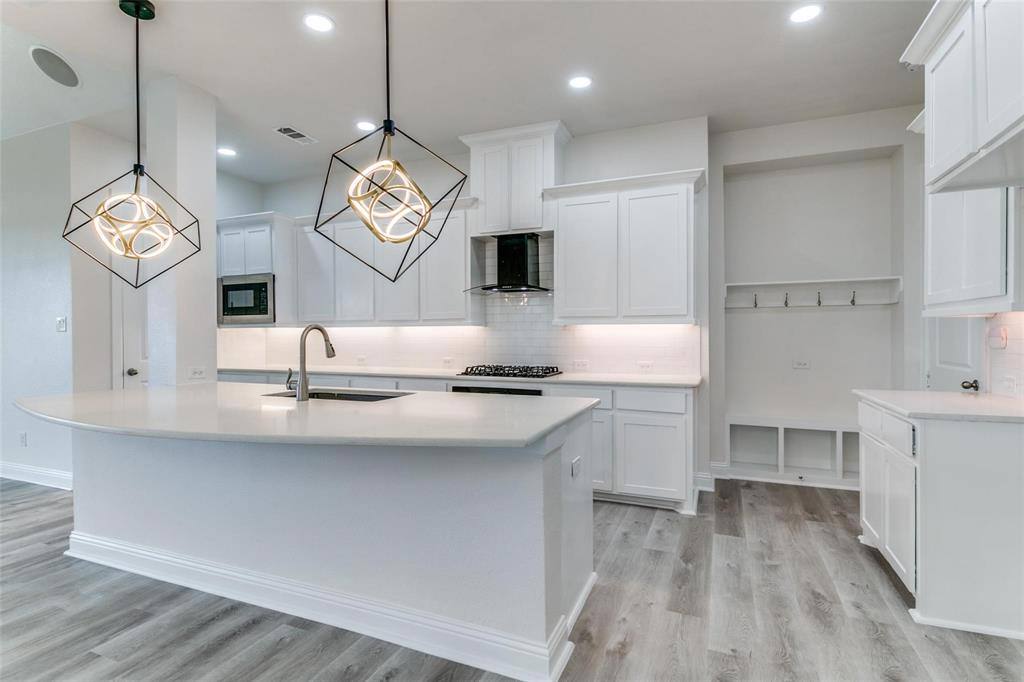 Apartment for rent at 523 Paddock Way #523, Irving, TX 75039