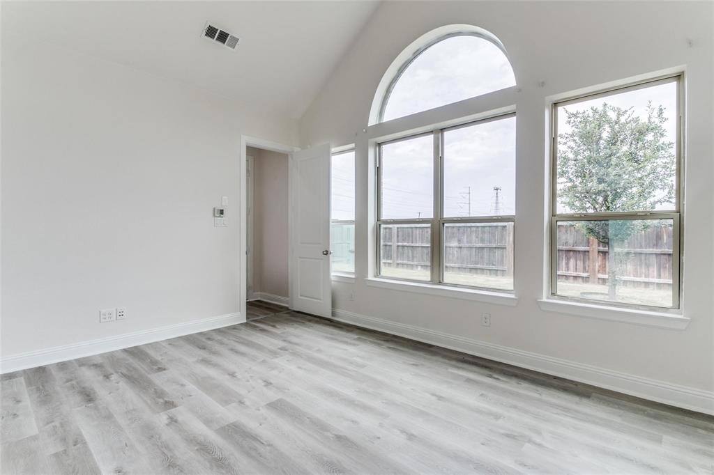 Apartment for rent at 523 Paddock Way #523, Irving, TX 75039
