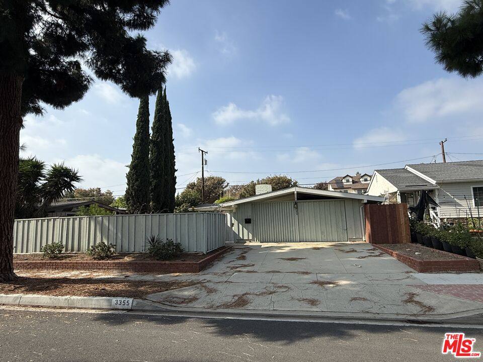 Apartment for rent at 3355 Kallin Ave, Long Beach, CA 90808