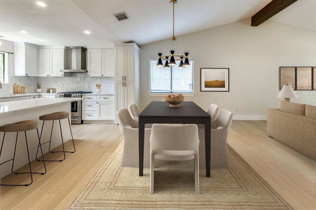 Apartment for rent at 7901 Keswick Dr, Austin, TX 78745
