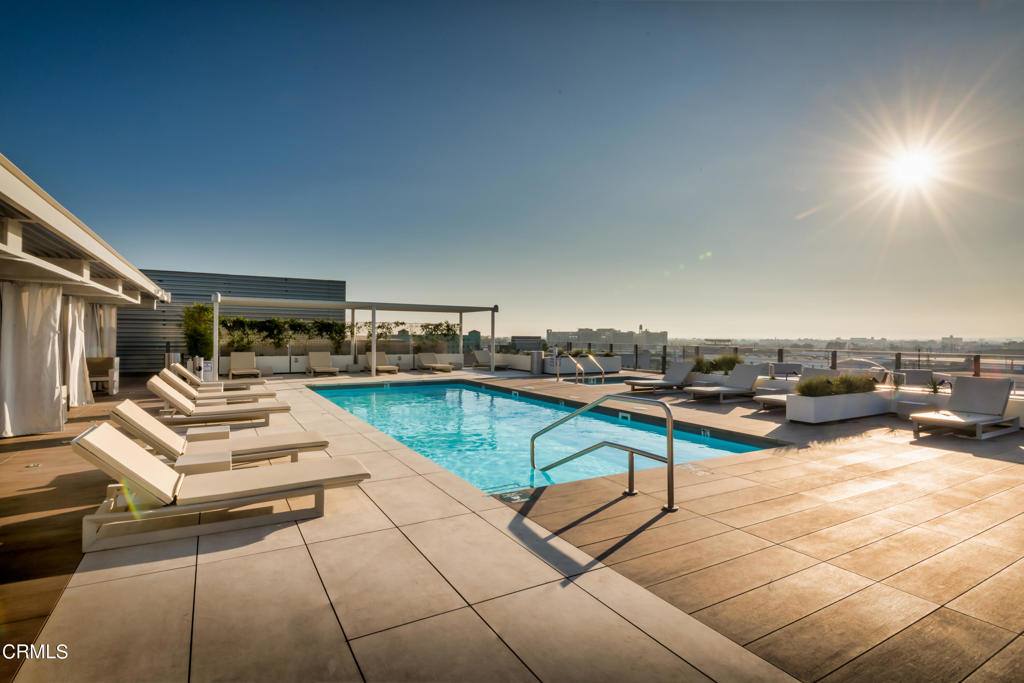 Apartment for rent at 530 S Hewitt St #427, Los Angeles, CA 90013