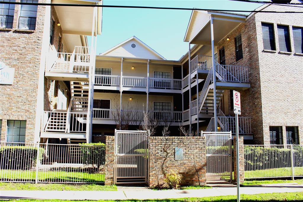 Apartment for rent at 715 W 22 1 2 St #101, Austin, TX 78705