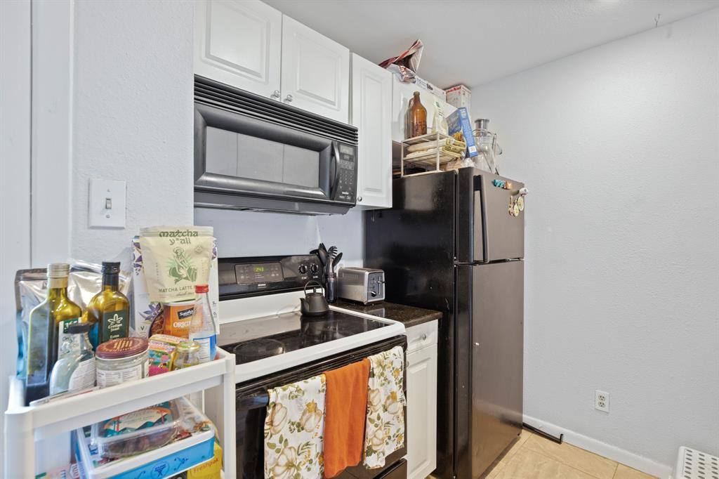 Apartment for rent at 715 W 22 1 2 St #101, Austin, TX 78705