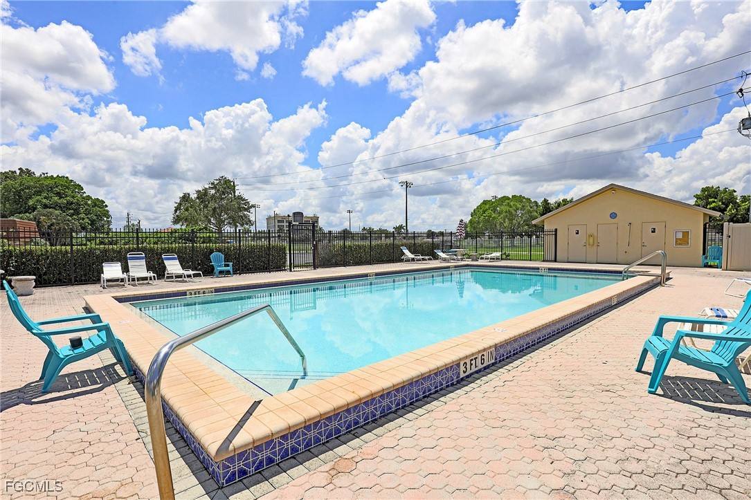 Apartment for rent at 5274 Cedarbend Dr #3, Fort Myers, FL 33919