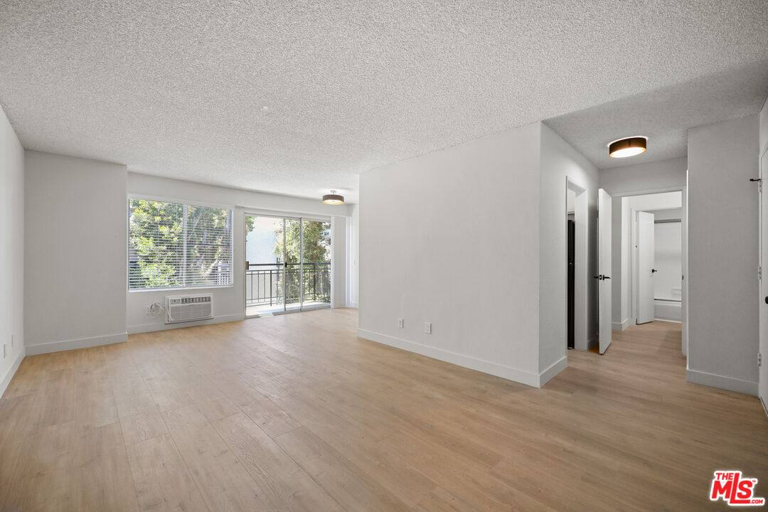 Apartment for rent at 1352 S Carmelina Ave #311, Los Angeles, CA 90025