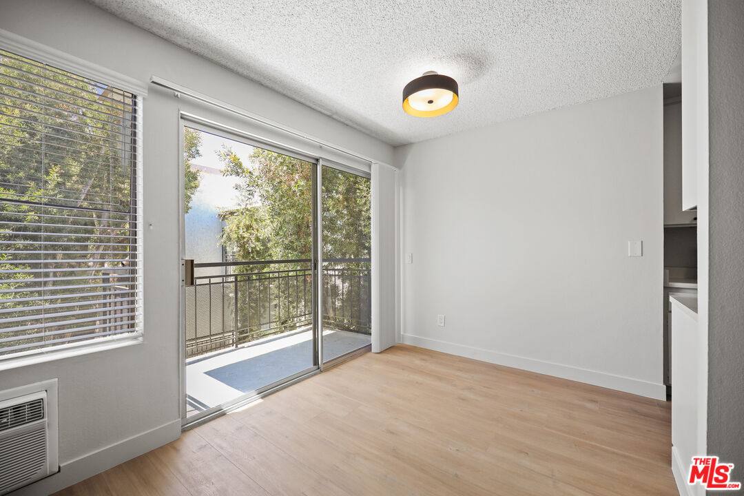 Apartment for rent at 1352 S Carmelina Ave #311, Los Angeles, CA 90025
