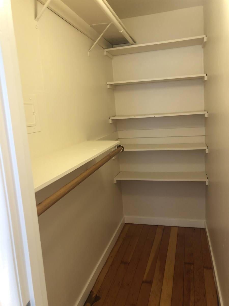 Apartment for rent at 627 Rose Ave #627-4, Pleasanton, CA 94566