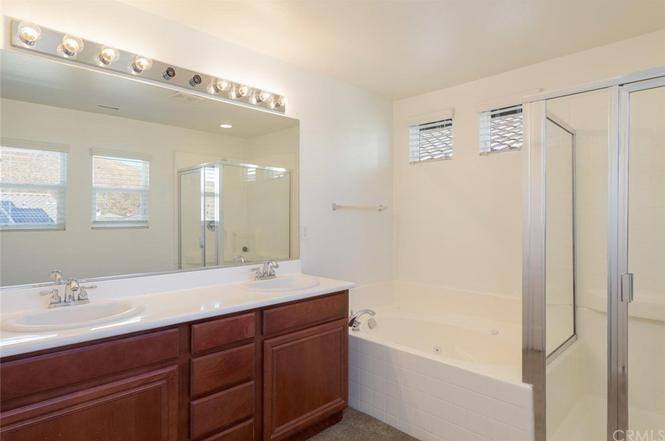 Apartment for rent at 33546 Cedar Creek Lane, Lake Elsinore, CA 92532