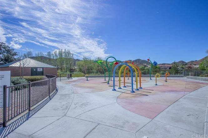 Apartment for rent at 33546 Cedar Creek Lane, Lake Elsinore, CA 92532