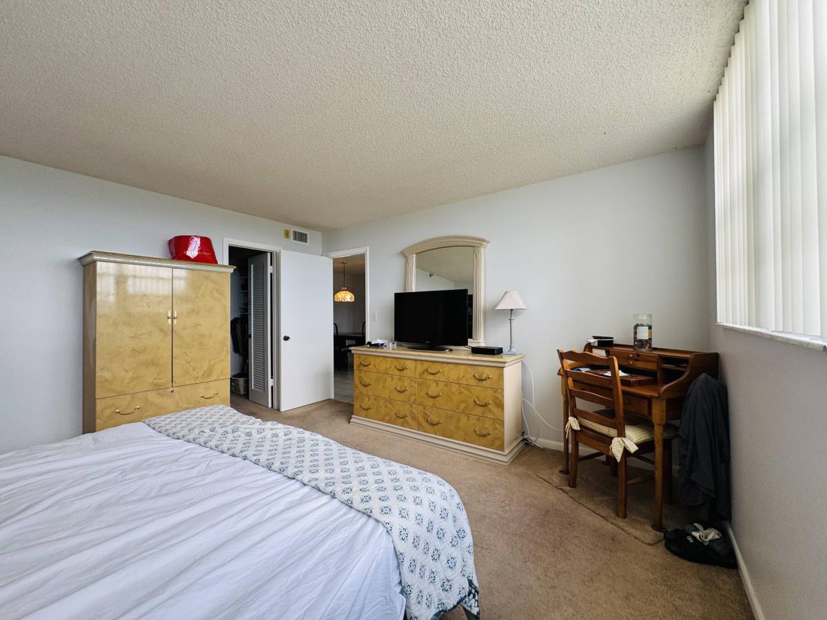 Apartment for rent at 2430 Dc Country Club Blvd #4072, Deerfield Beach, FL 33442