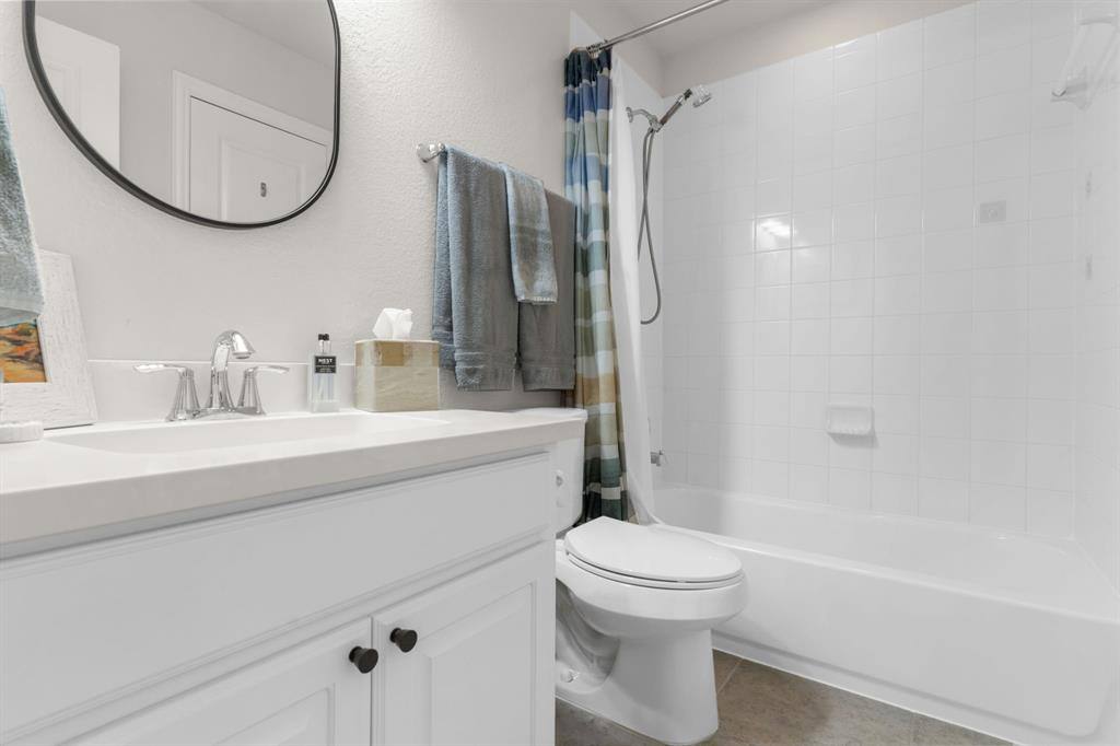 Apartment for rent at 853 Field Crossing #853, Aubrey, TX 76227
