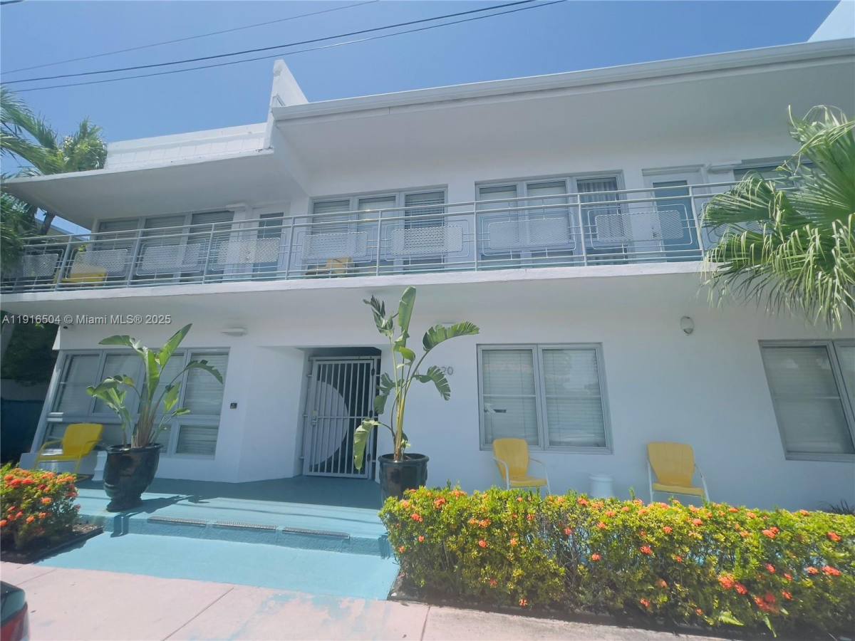 Apartment for rent at 8320 Harding Ave #606, Miami Beach, FL 33141