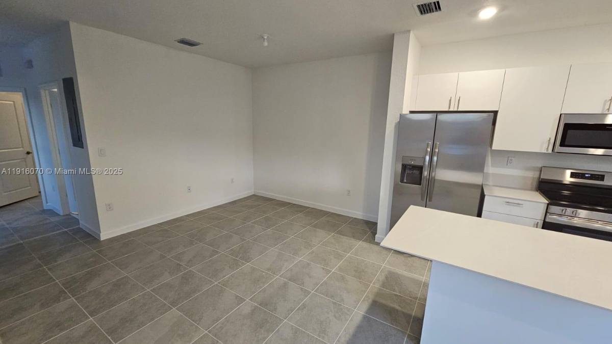Townhouse for rent at 2618 SE 27th Court, Homestead, FL 33035