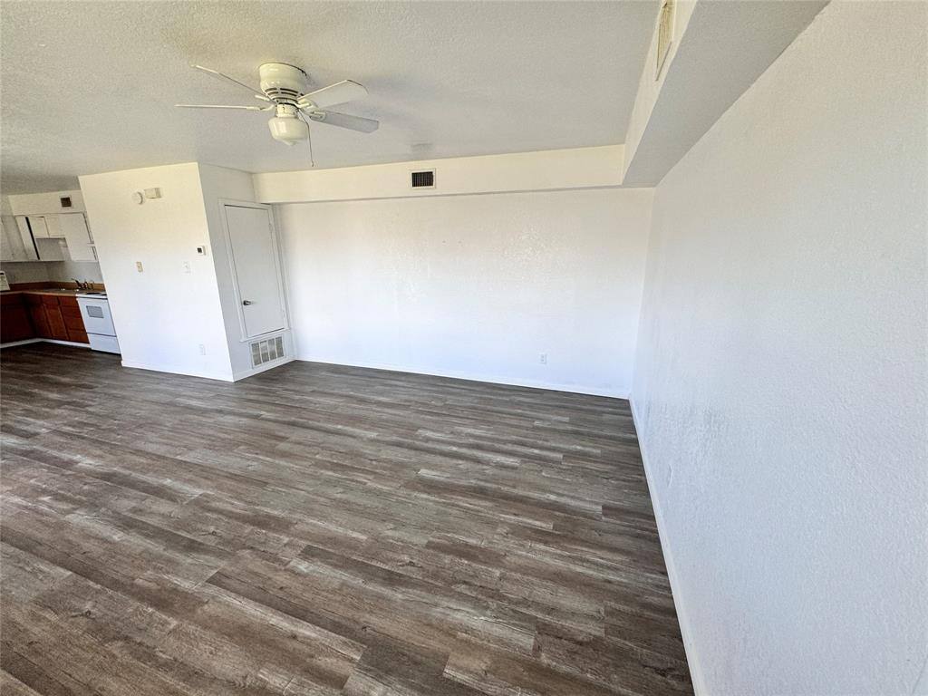 Apartment for rent at 1808 Spring Lake W, Brownwood, TX 76801