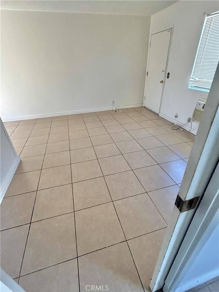 Apartment for rent at 1955 E Devonshire Ave, Hemet, CA 92544