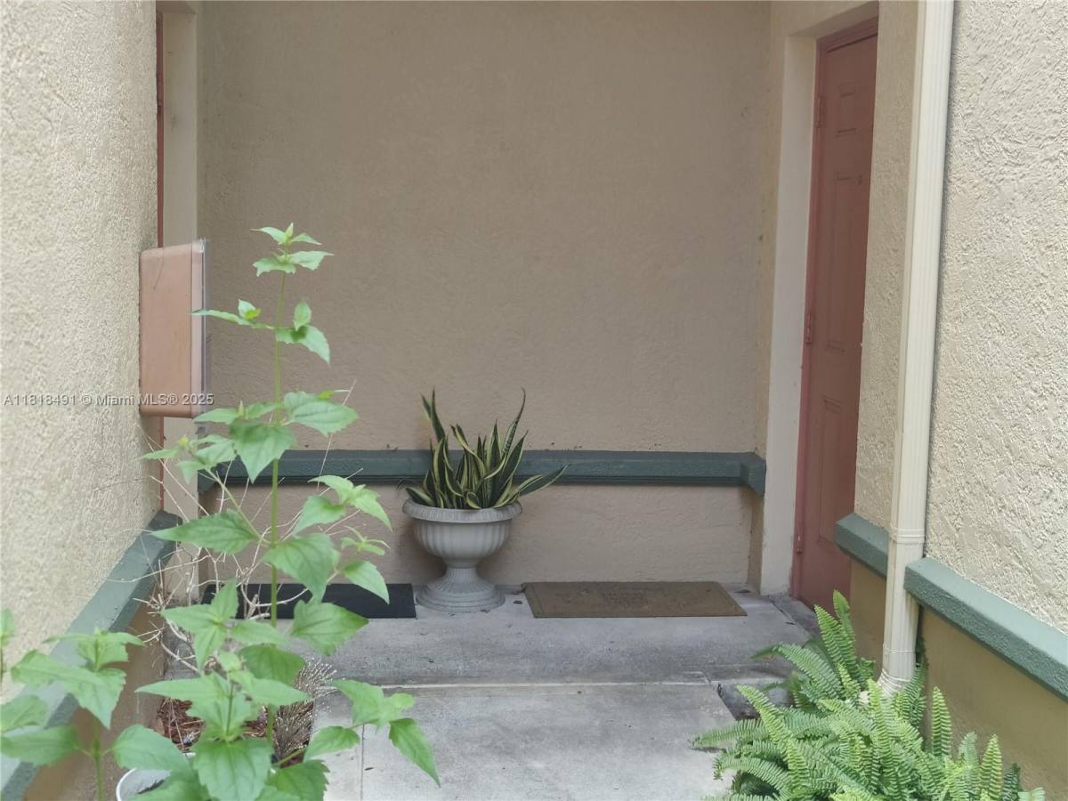 Condo for rent at 2474 Centergate Dr #204, Hollywood, FL 33025