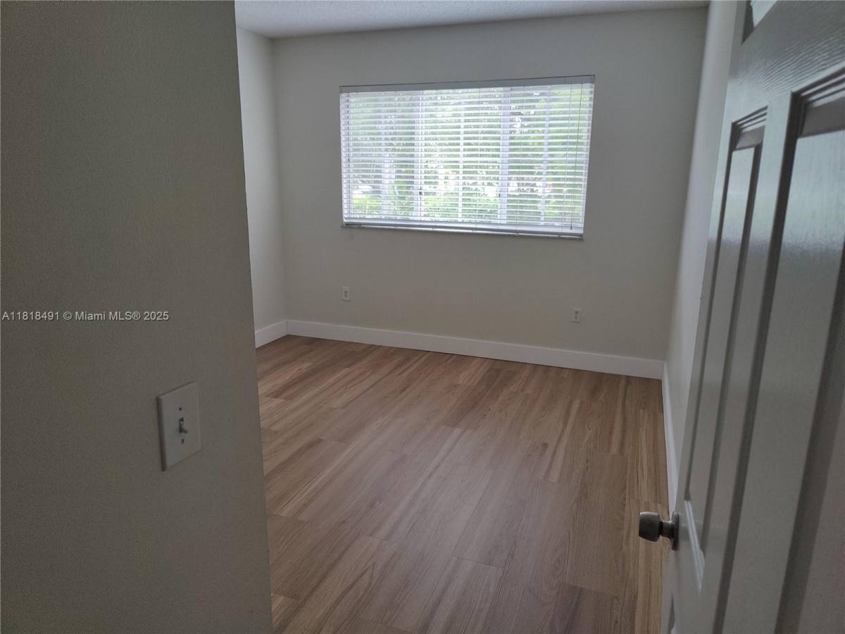 Condo for rent at 2474 Centergate Dr #204, Hollywood, FL 33025