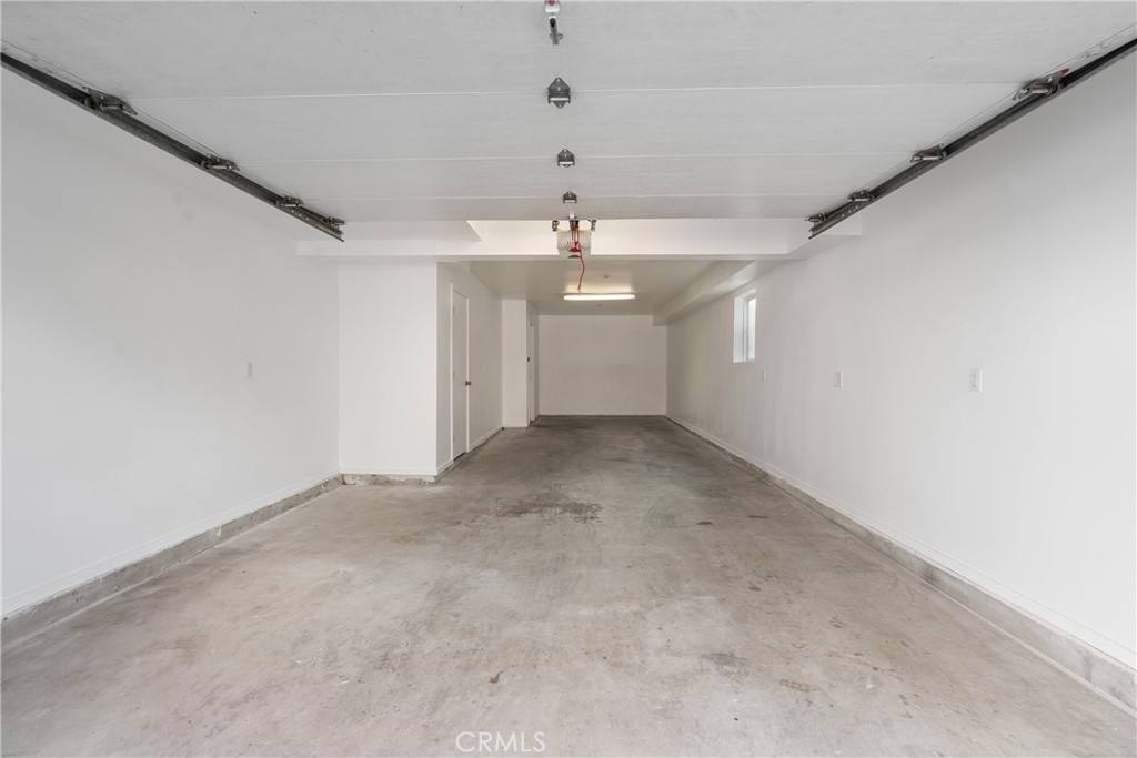 Apartment for rent at 6009 1 2 Barton Ave, Los Angeles, CA 90038