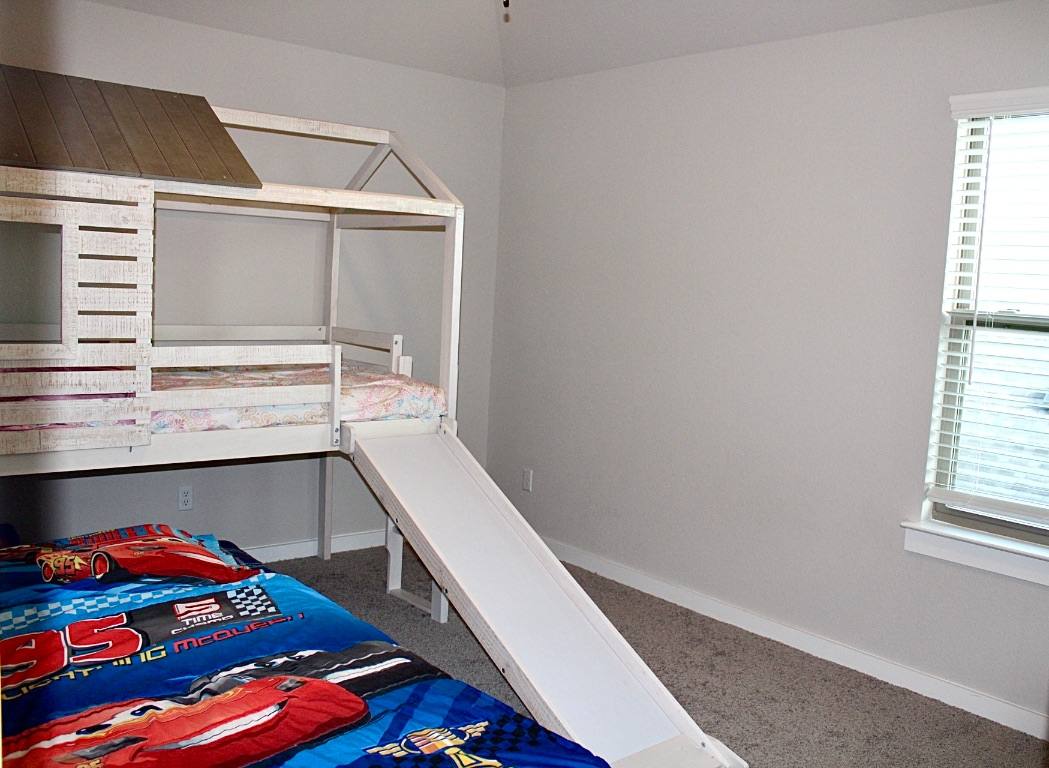 Apartment for rent at 174 Gullivers Dr #174, Elgin, TX 78621