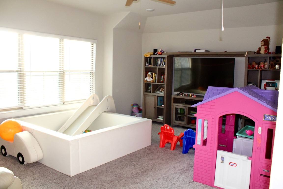 Apartment for rent at 174 Gullivers Dr #174, Elgin, TX 78621