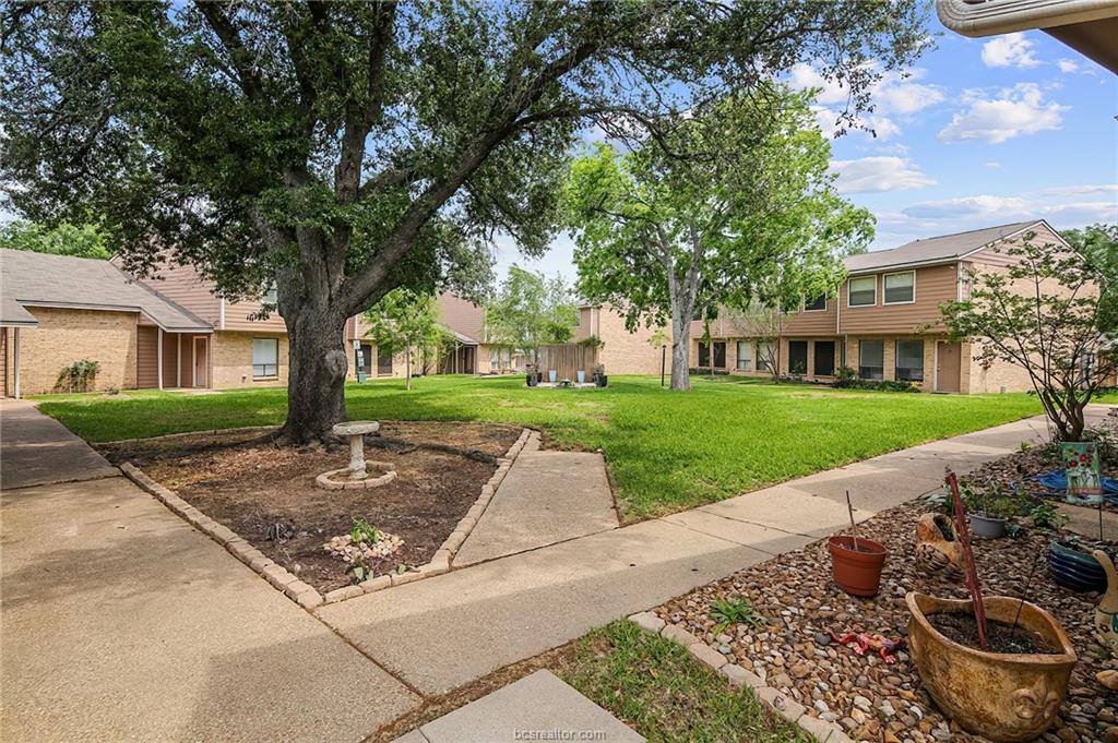 Condo for rent at 2807 Wildflower Dr #21, Bryan, TX 77802