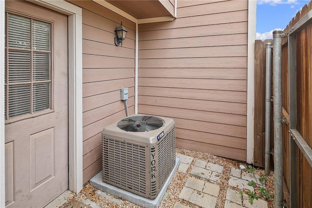 Condo for rent at 2807 Wildflower Dr #21, Bryan, TX 77802