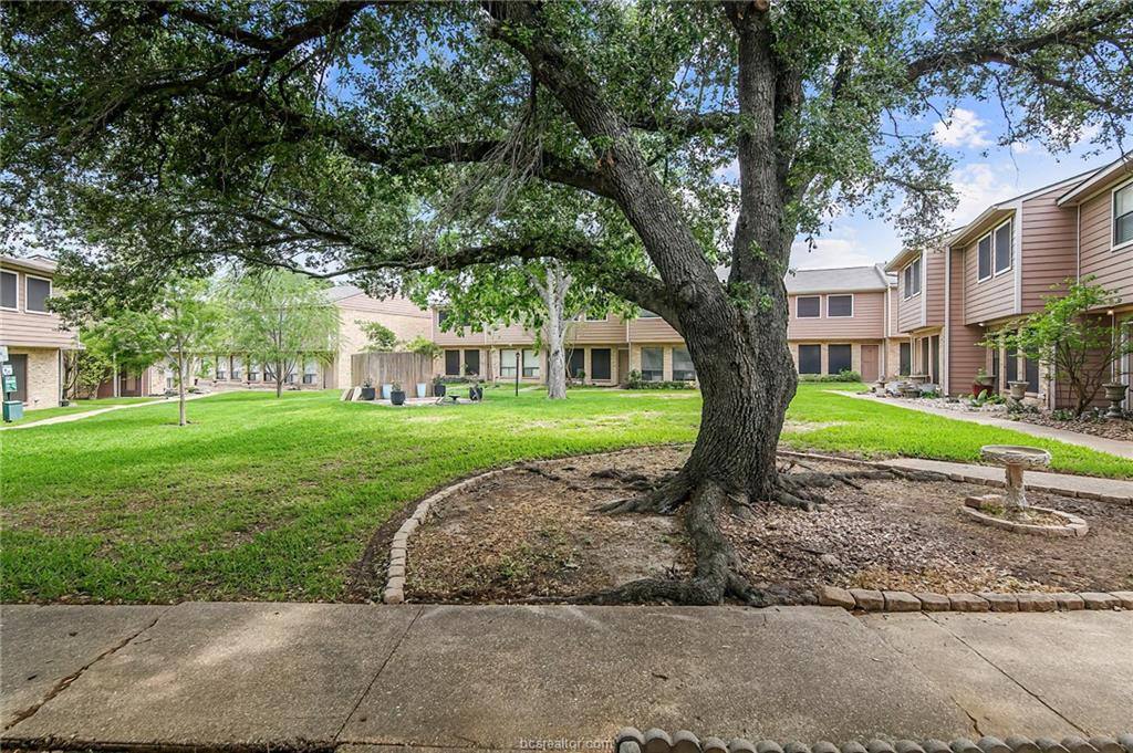 Condo for rent at 2807 Wildflower Dr #21, Bryan, TX 77802