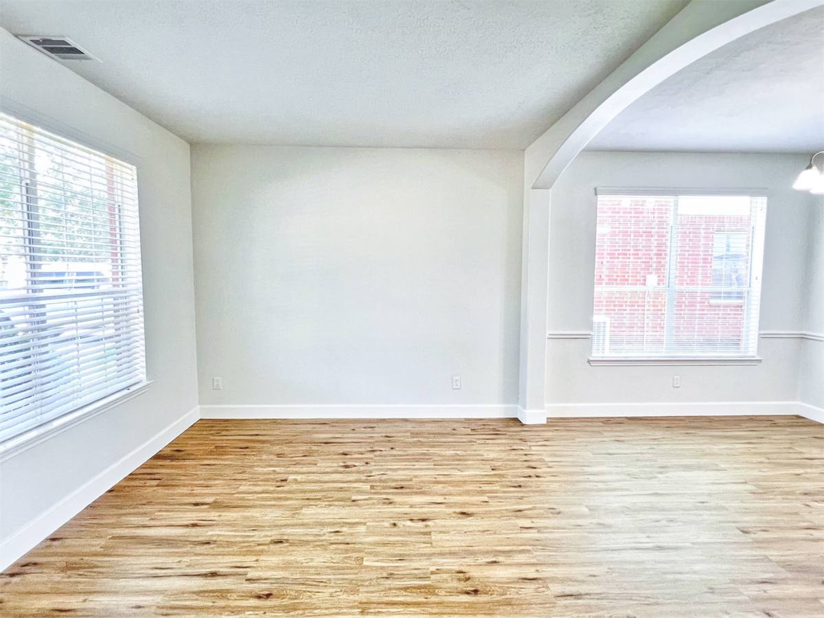 Apartment for rent at 18 Old Presidio Dr #18, Manvel, TX 77578