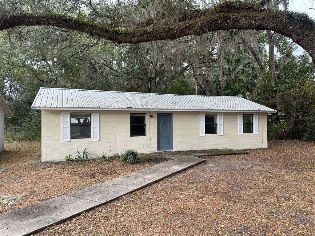 Apartment for rent at 657 NE Waldo Rd #657, Gainesville, FL 32641