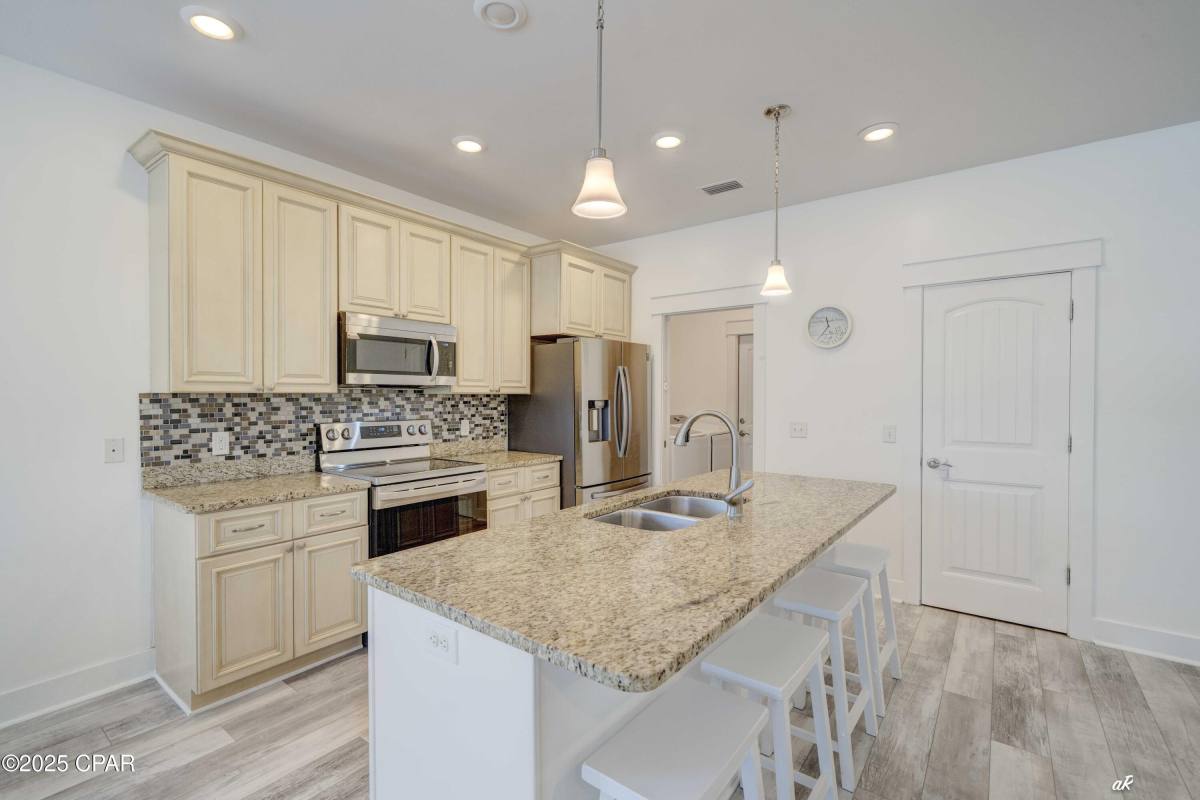 Apartment for rent at 6813 S Lagoon Dr, Panama City, FL 32408