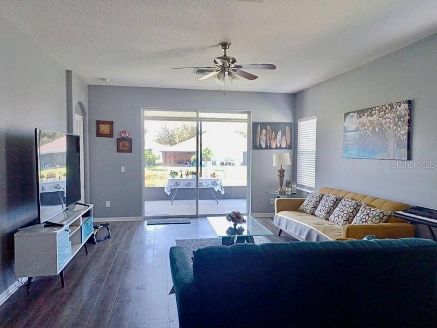Apartment for rent at 7439 Surrey Pines Dr, Apollo Beach, FL 33572