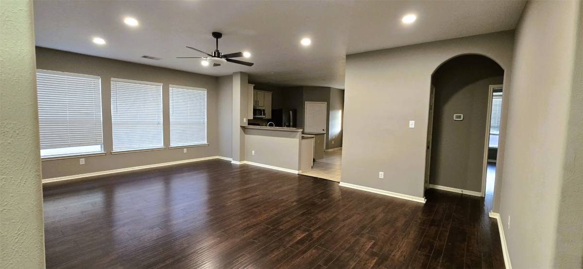 Apartment for rent at 21703 Sierra Long Dr, Richmond, TX 77407