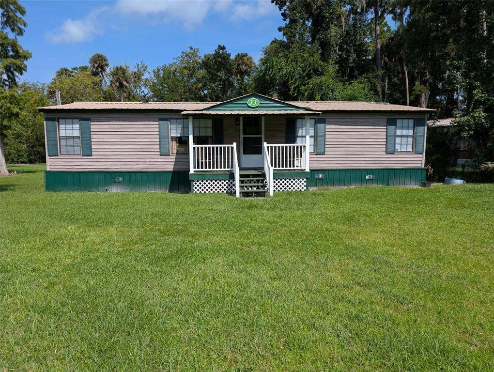 Apartment for rent at 56314 Blue Creek Rd, Astor, FL 32102