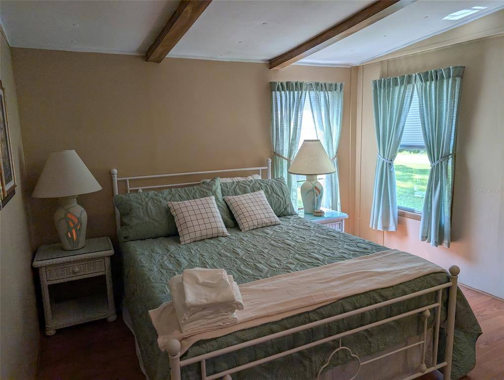 Apartment for rent at 56314 Blue Creek Rd, Astor, FL 32102