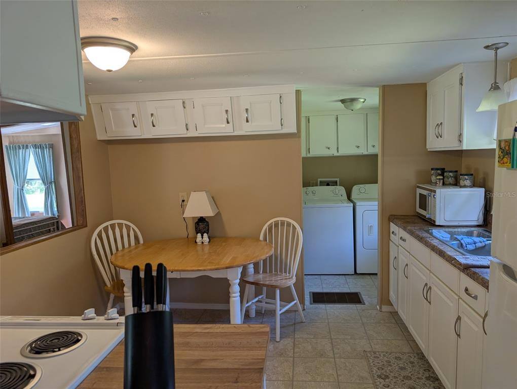 Apartment for rent at 56314 Blue Creek Rd, Astor, FL 32102