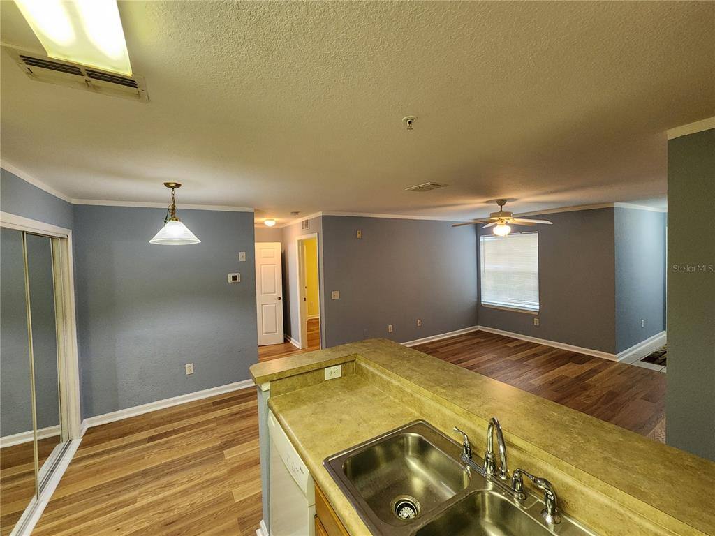 Condo for rent at 4850 51st St W #1103, Bradenton, FL 34210
