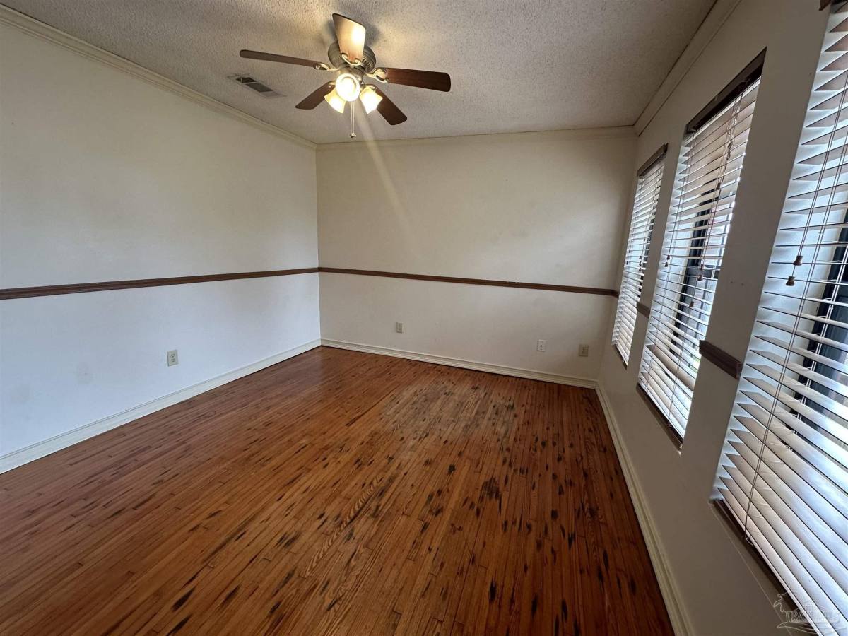 Apartment for rent at 545 S 2nd St #545, Pensacola, FL 32507