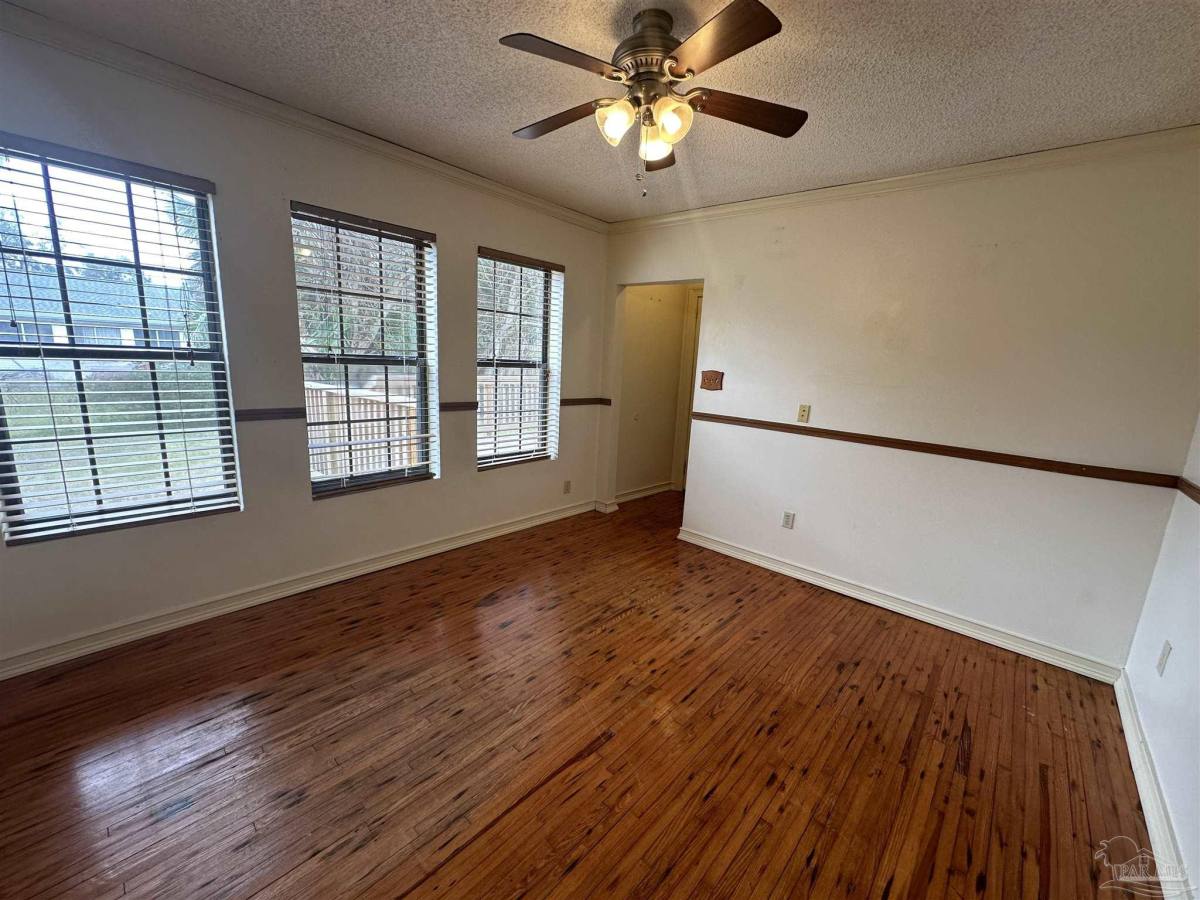 Apartment for rent at 545 S 2nd St #545, Pensacola, FL 32507