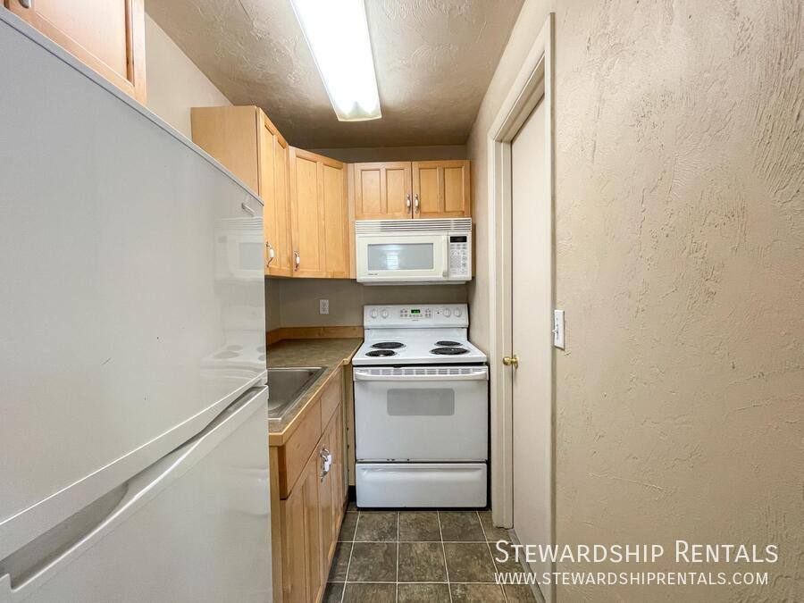 Apartment for rent at 1793 Patterson Alley #9, Eugene, OR 97401