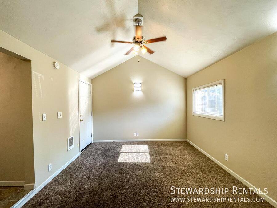 Apartment for rent at 1793 Patterson Alley #9, Eugene, OR 97401
