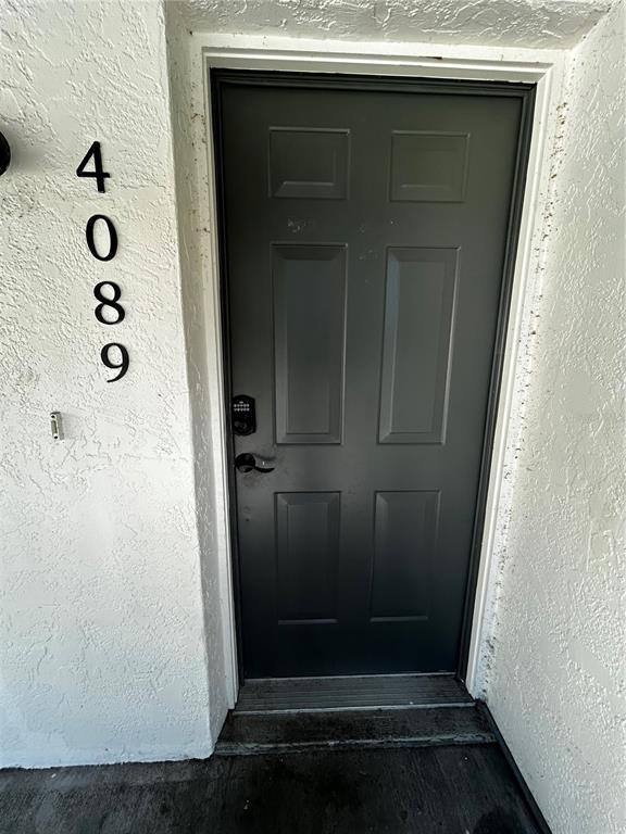Apartment for rent at 4089 Lake Forest Dr, Sarasota, FL 34233