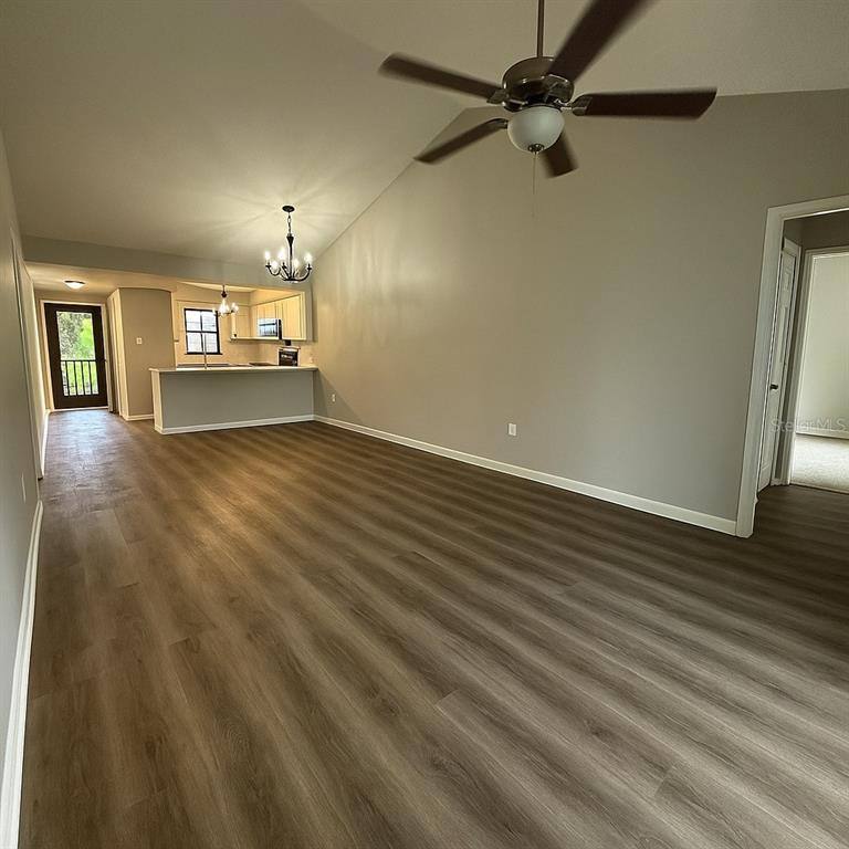 Apartment for rent at 4089 Lake Forest Dr, Sarasota, FL 34233