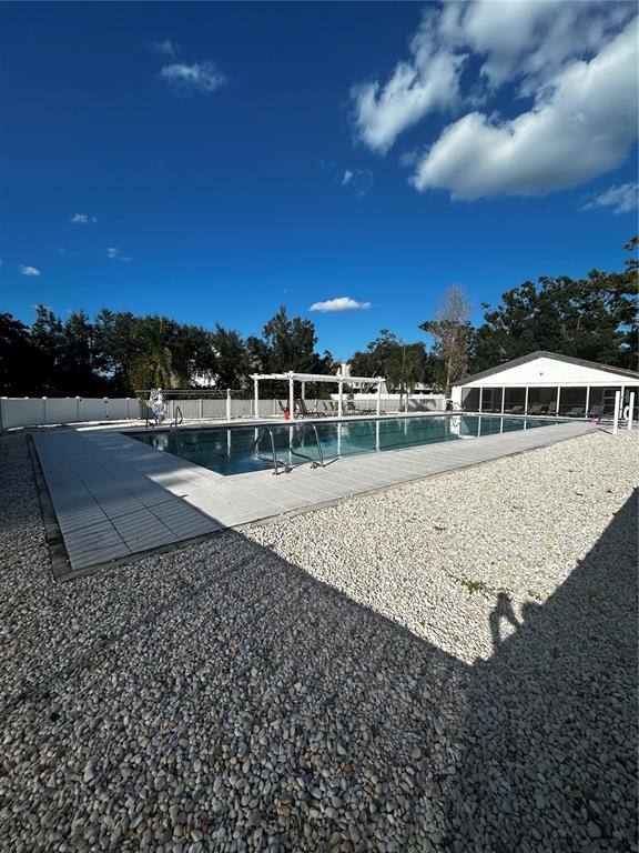 Apartment for rent at 4089 Lake Forest Dr, Sarasota, FL 34233